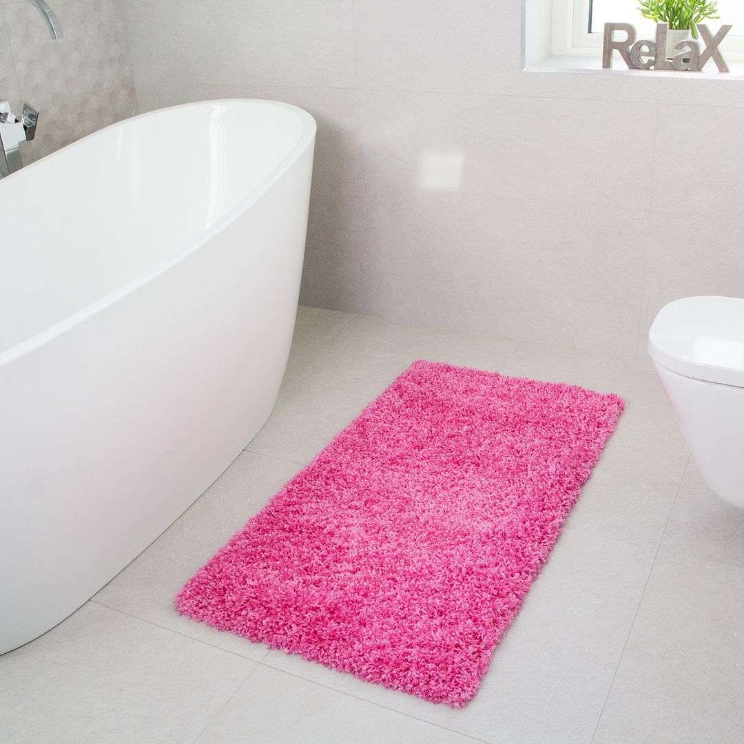 Barbie Pink Shaggy Rug - Image 5