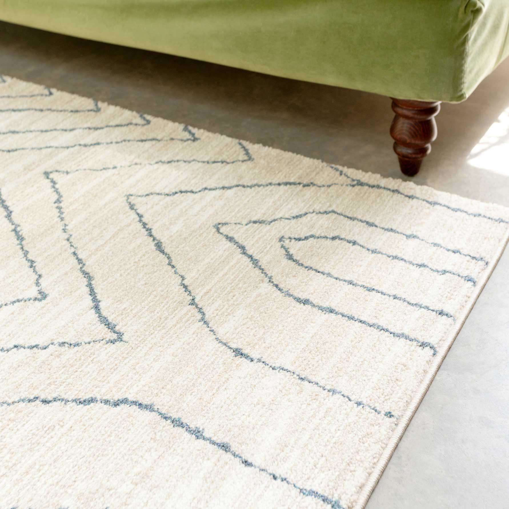 Cosy Soft Chevron Beige Moroccan Berber Bedroom Rug - Carlos - Image 7