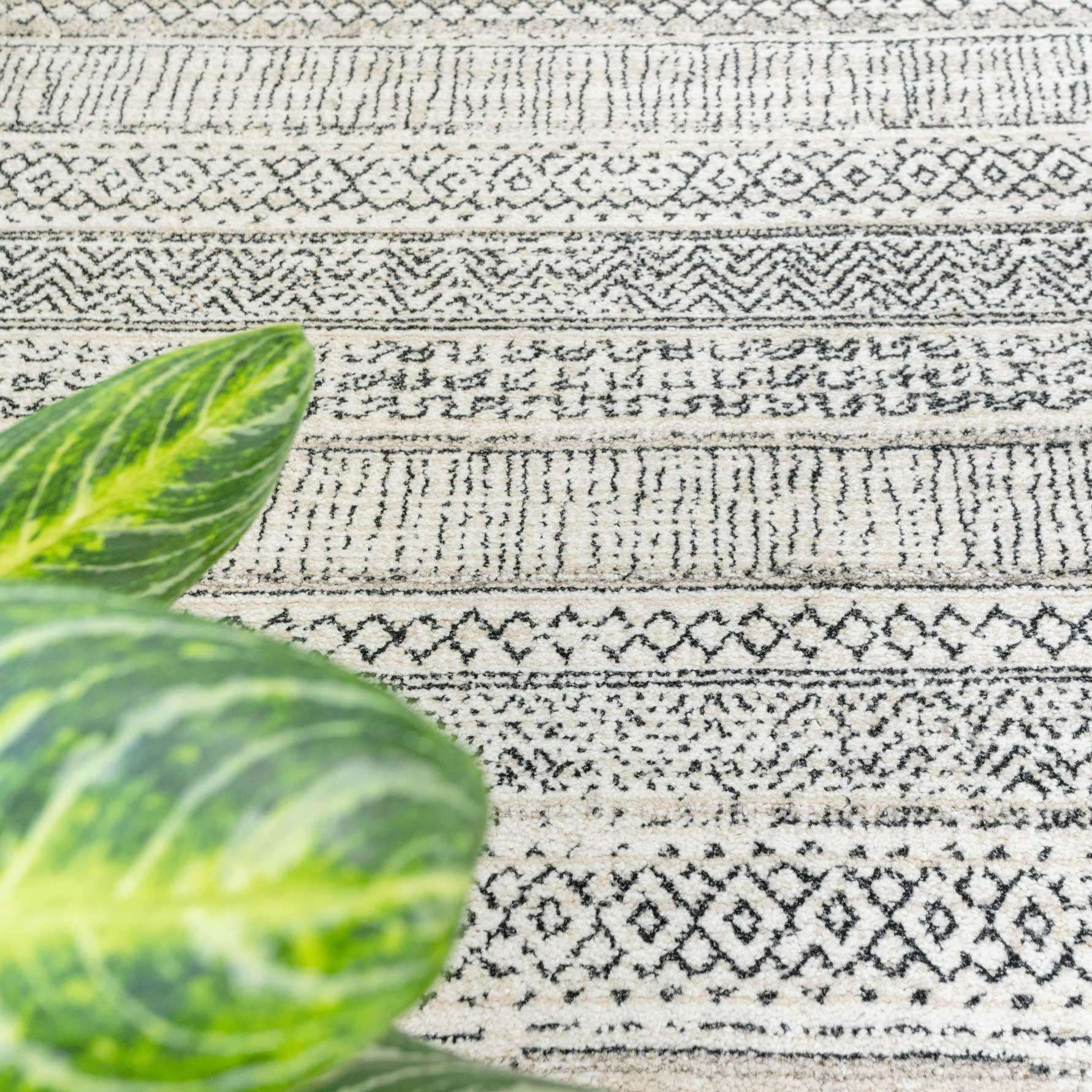 Cosy Soft Underfoot Grey Tribal Moroccan Berber Bedroom Rug - Image 7