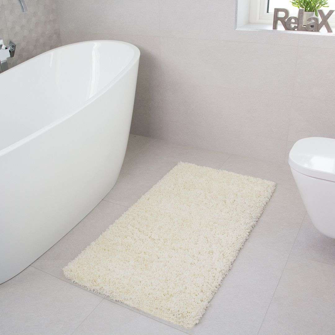 Cream Shaggy Rug - Image 5