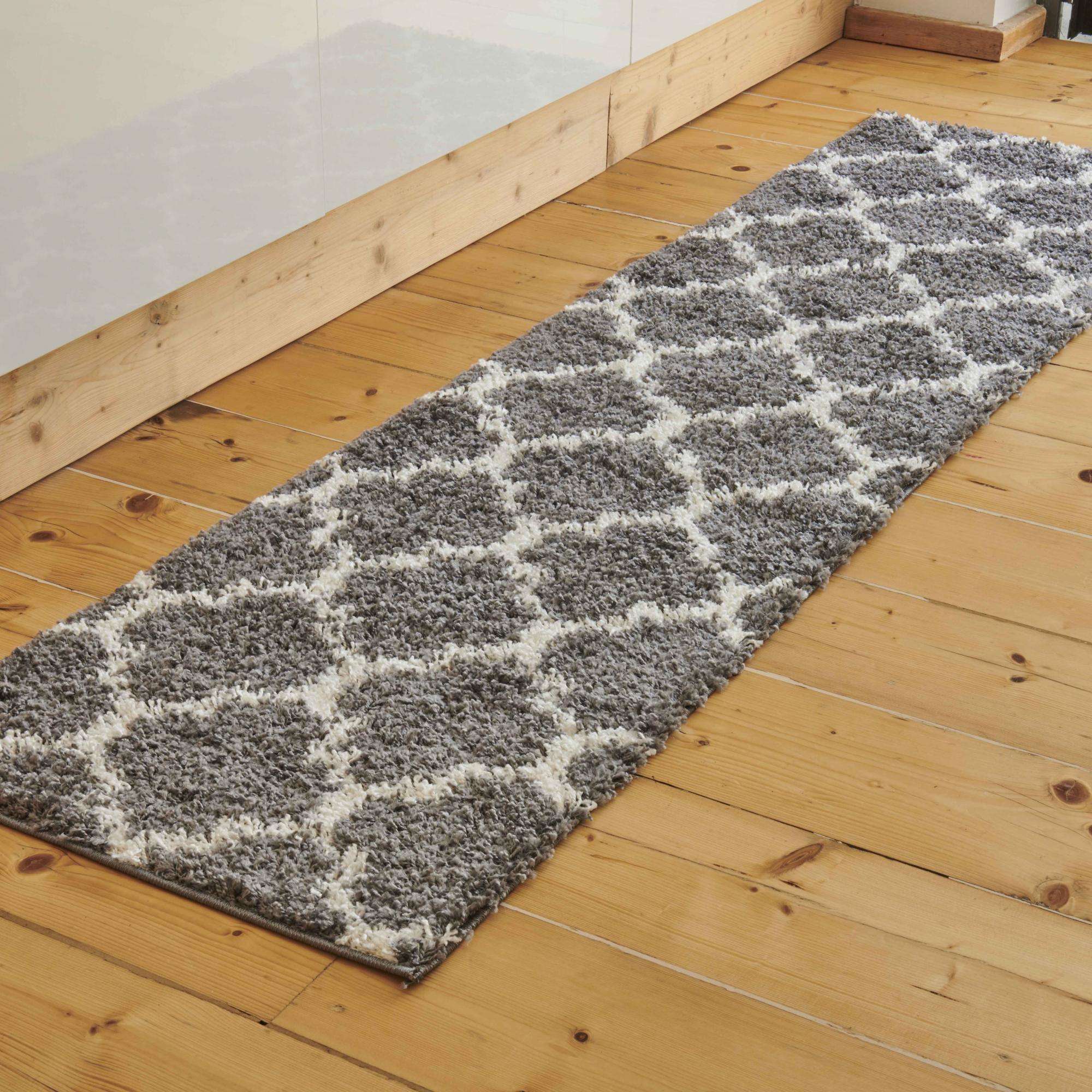Grey Moroccan Trellis Shaggy Rug - Image 5