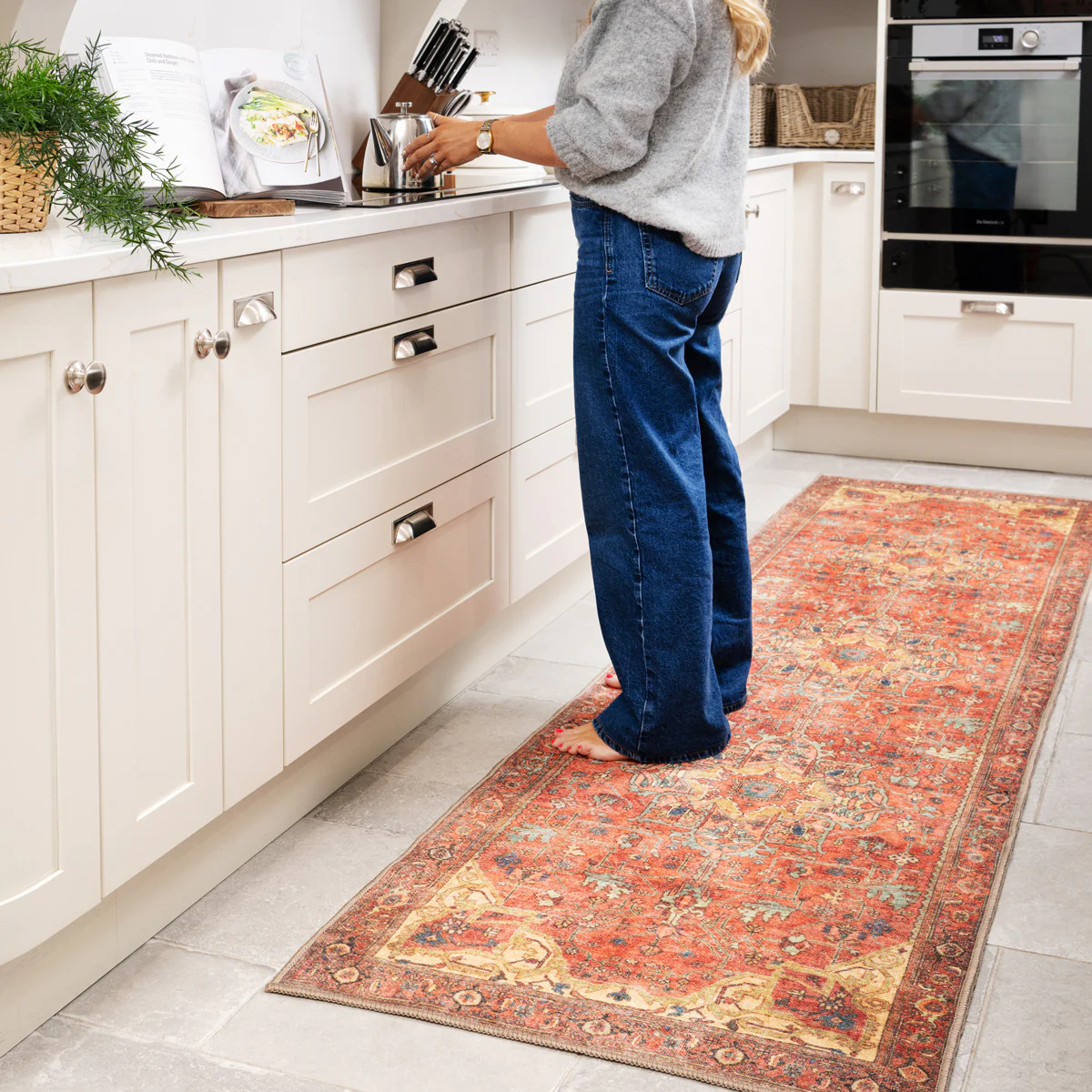 Kashan Washable Terracotta Runner - Viv - Image 2