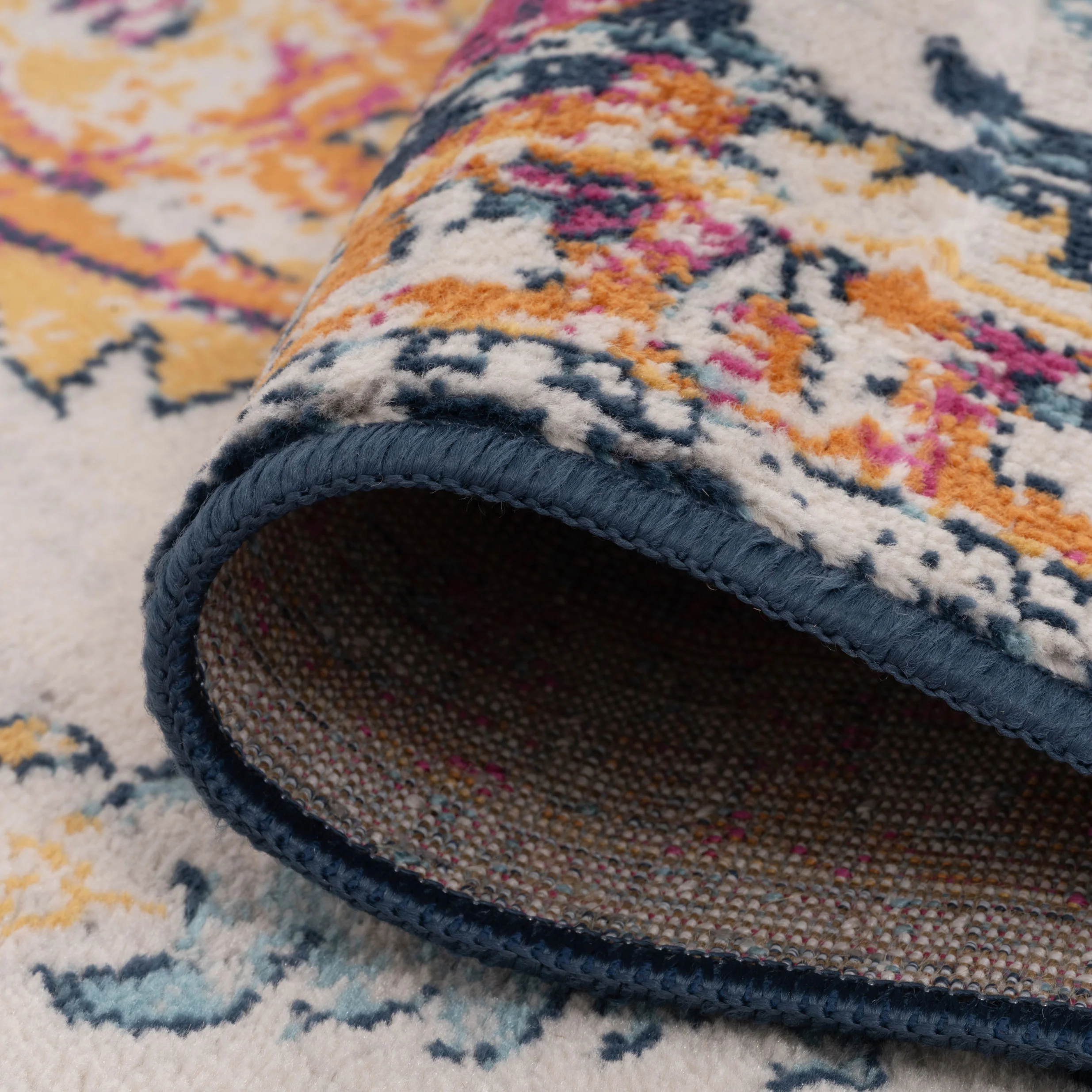 Multicolour Medallion Area Rug - Image 8
