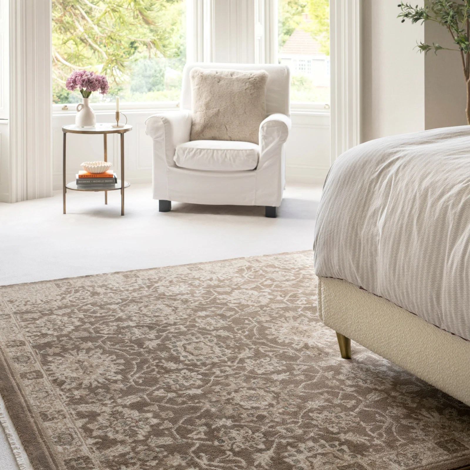 Plush Traditional Brown Rug - Sarina - Image 4