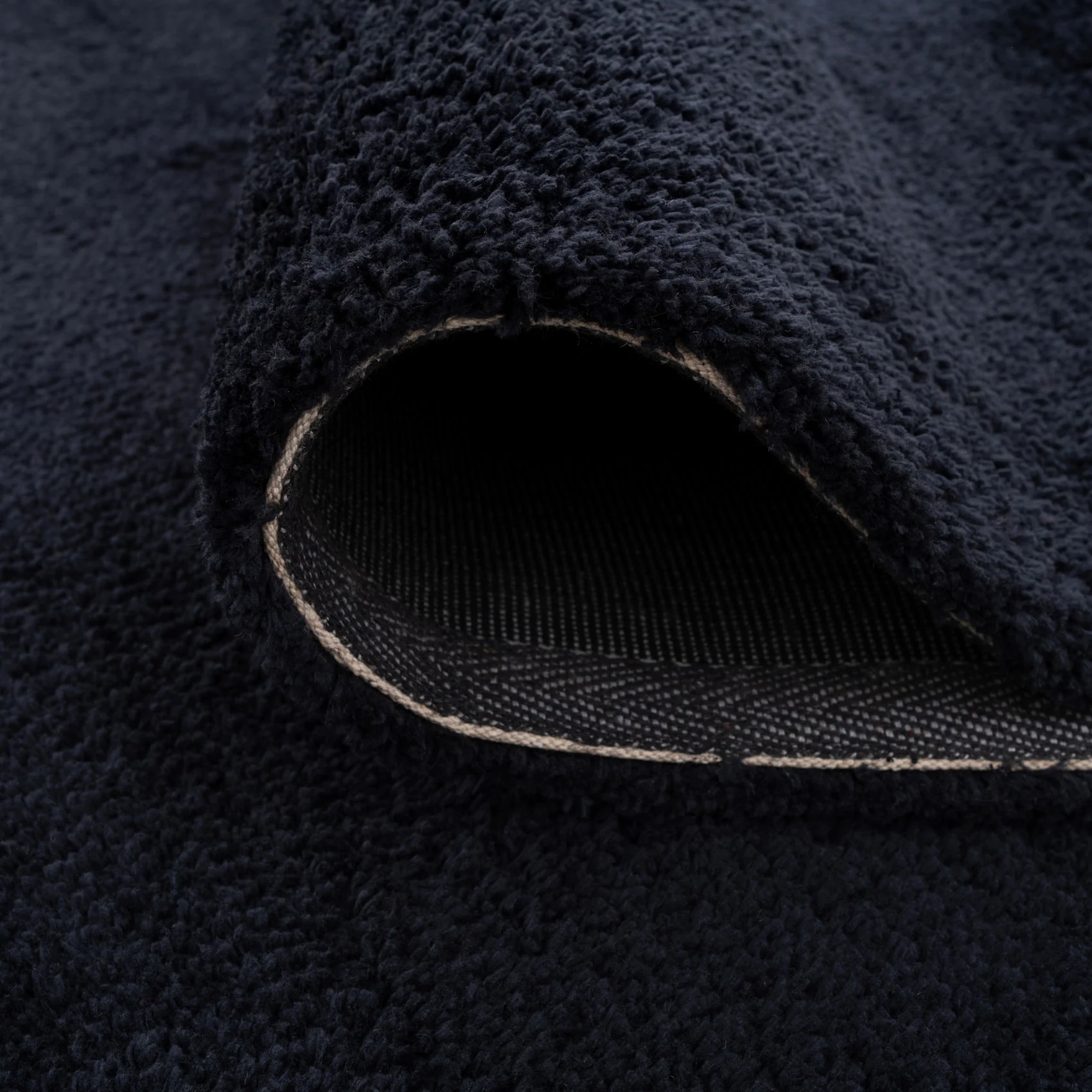 Premium Navy Shaggy Rug - Midnight Navy - Image 5