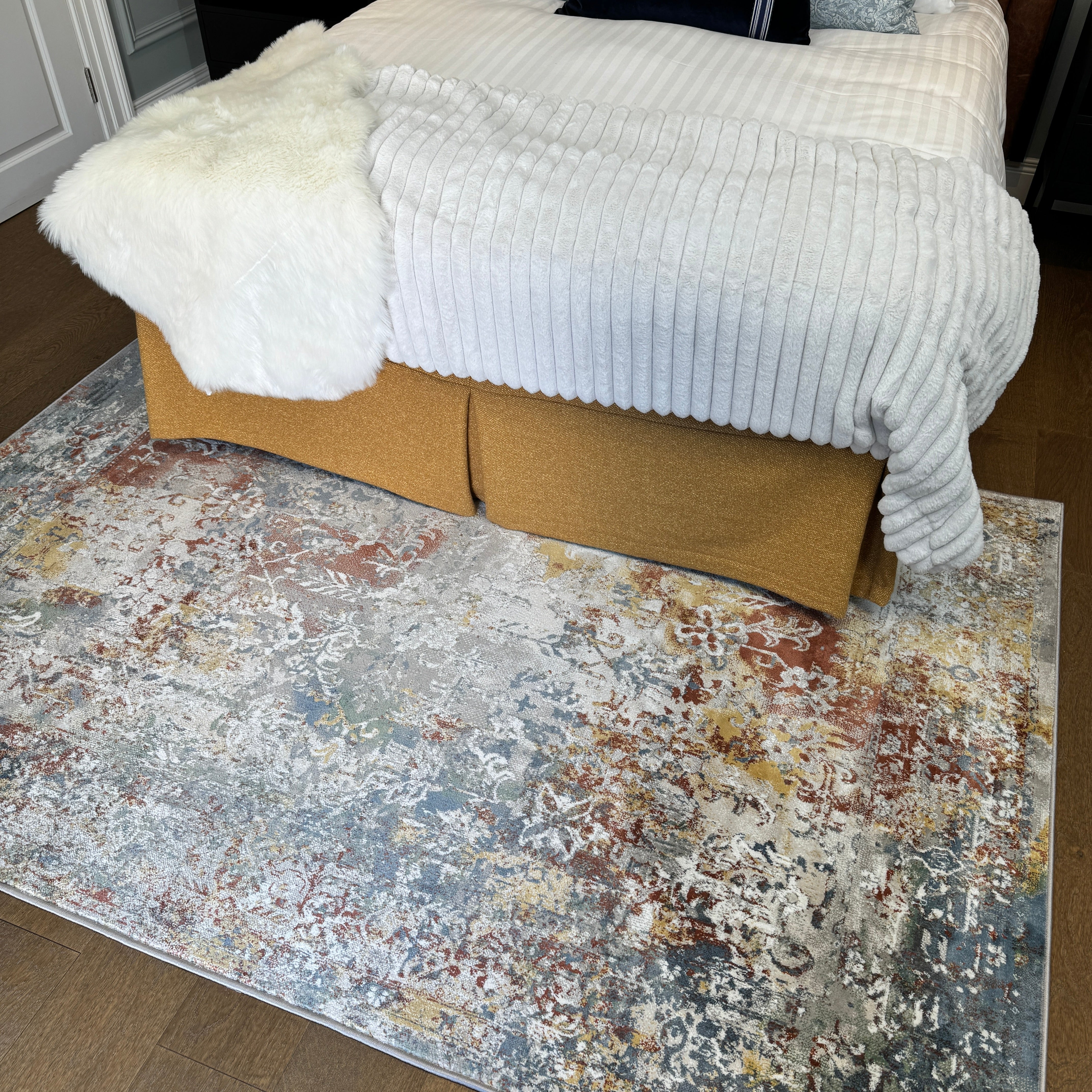 Rustic Colourful Boho Area Rug - Aiyana - Image 3