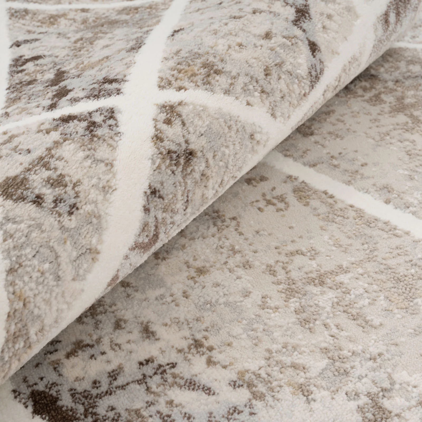Soft Beige Geometric Rug - Valo - Image 3