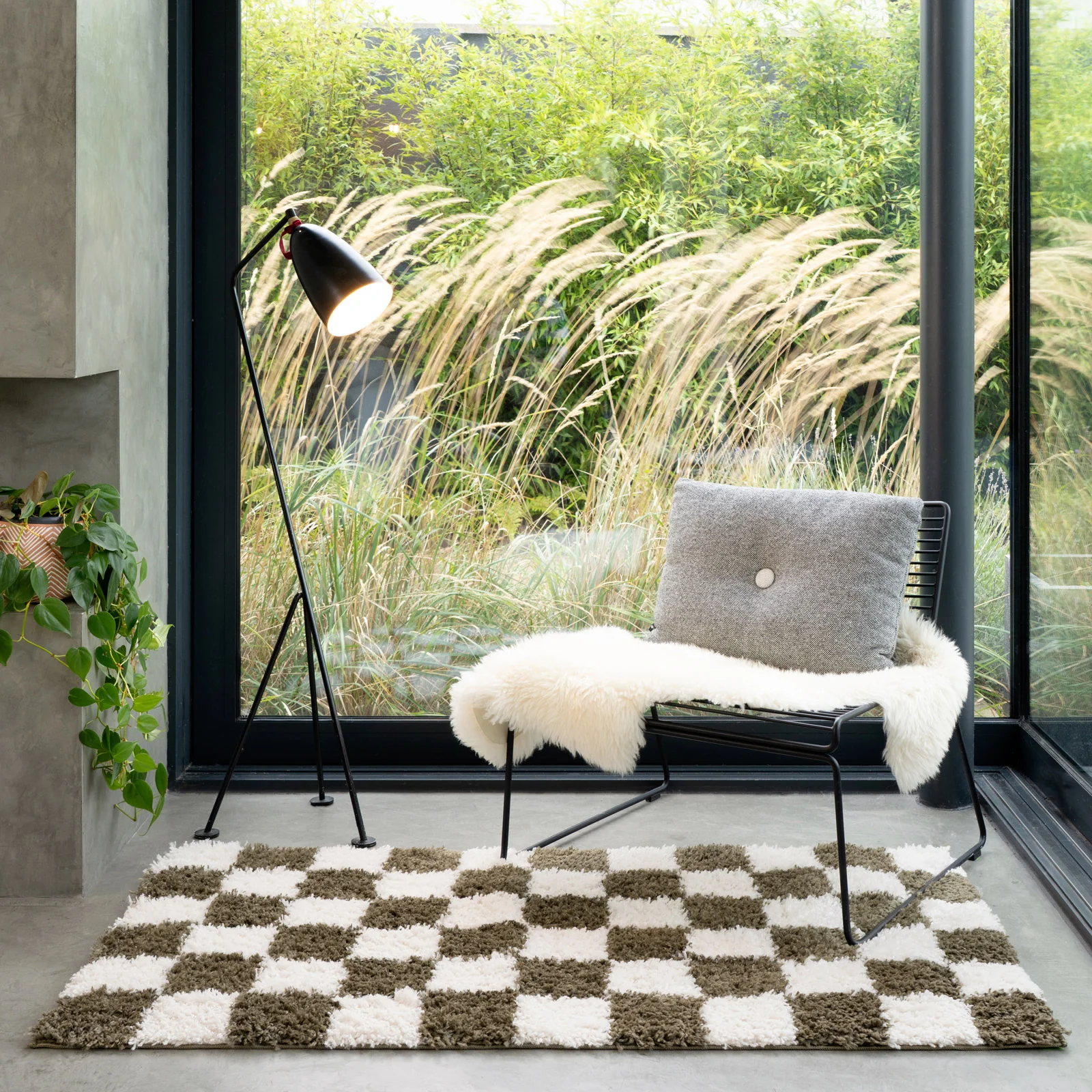 Soft Green Checkerboard Shaggy Rug - Josie - Image 5