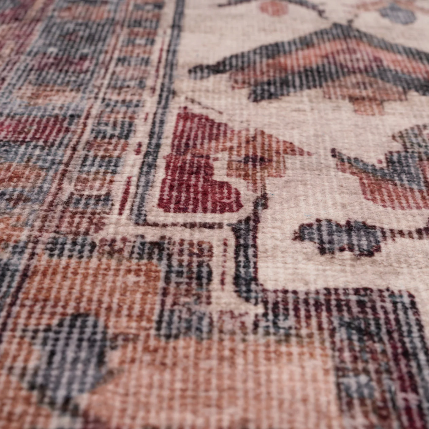 Soft Washable Traditional Burgundy Rug - Rubyana - Image 10