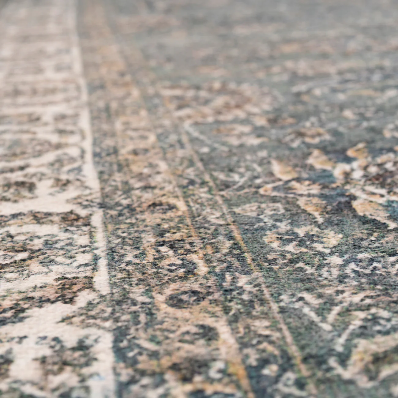 Soft Washable Classic Green Rug - Maude - Image 9