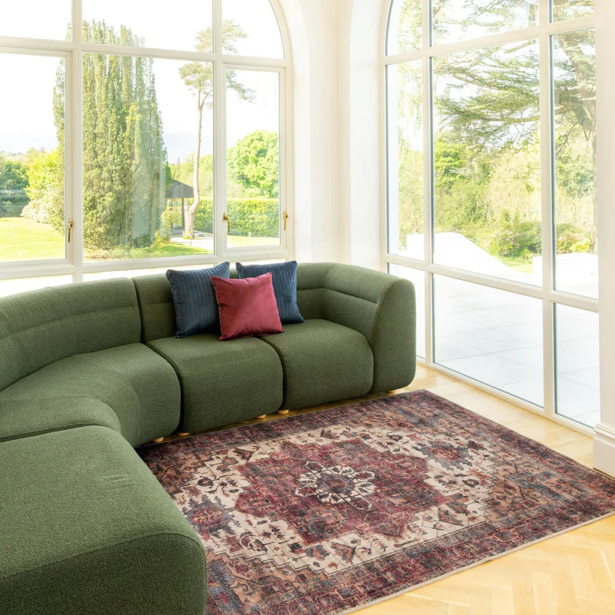 Soft Washable Traditional Burgundy Rug - Rubyana - Image 5
