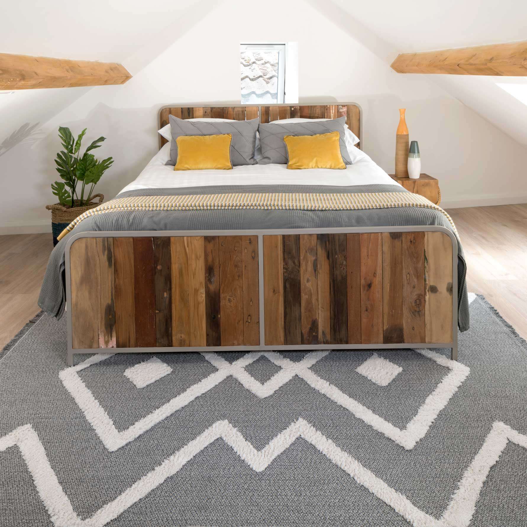 Tufted Grey Geometric Sustainable Rug - Image 3