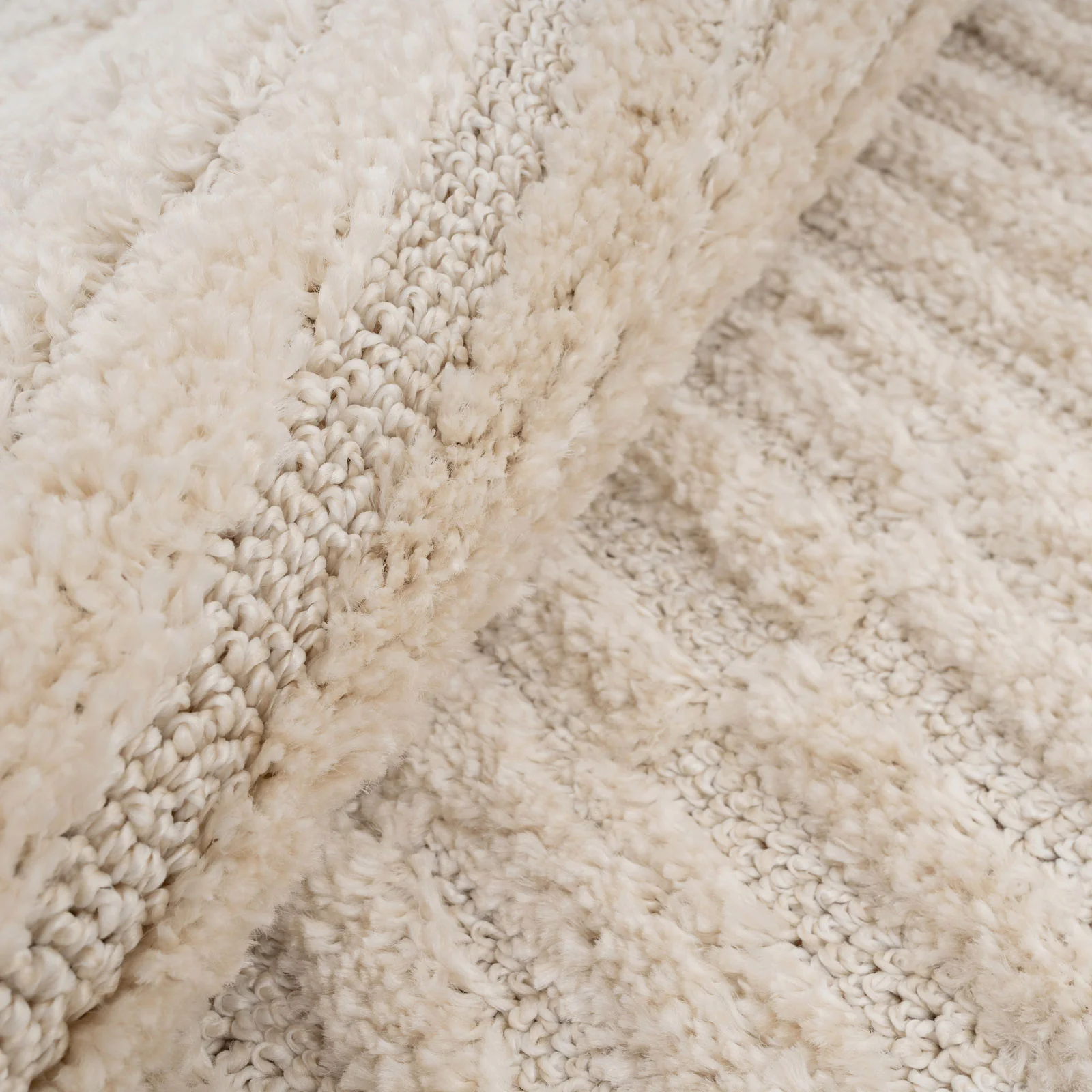 Warm White Linear Area Rug - Bowie - Image 5