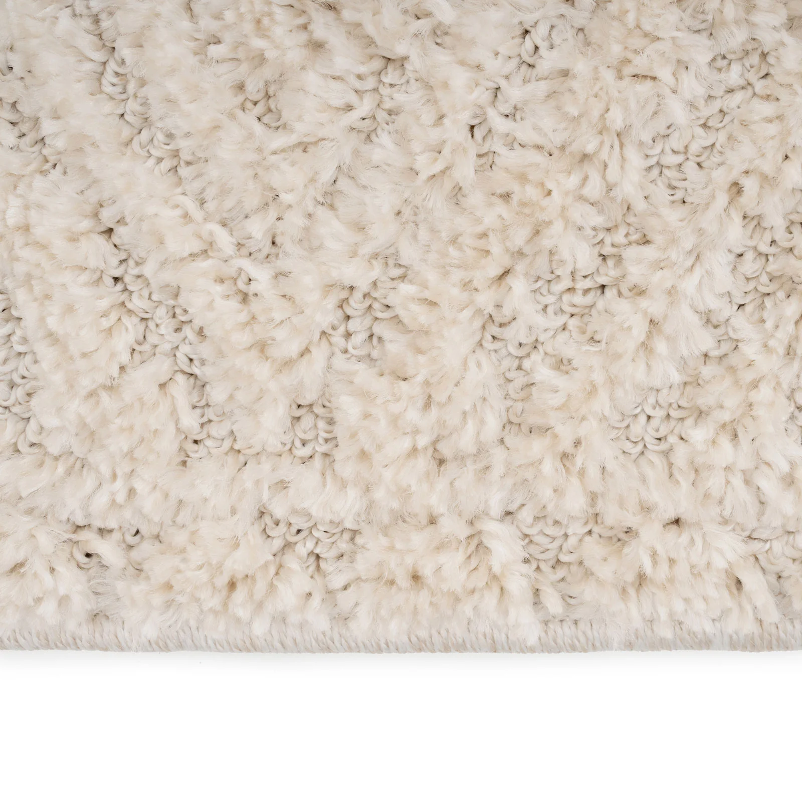 Warm White Tufted Diamond Rug - Elino - Image 7