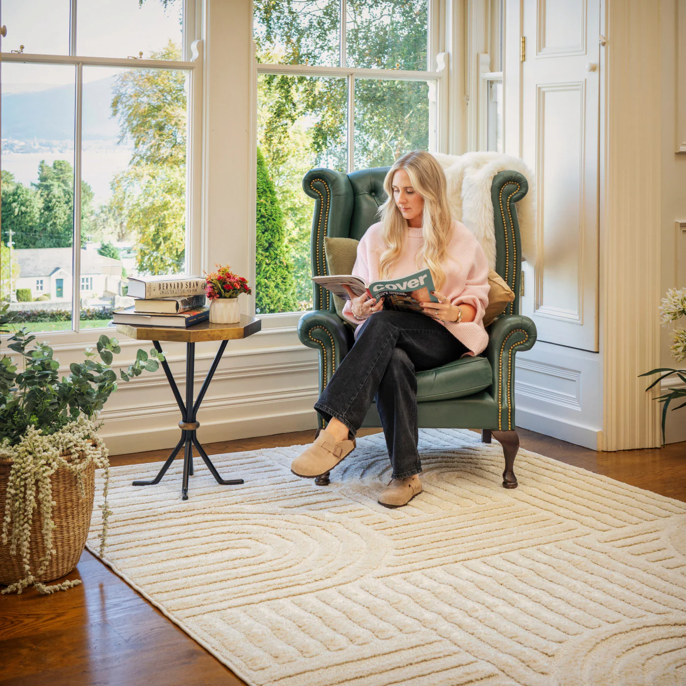 Warm White Wabi Sabi Rug - Bow - Image 2