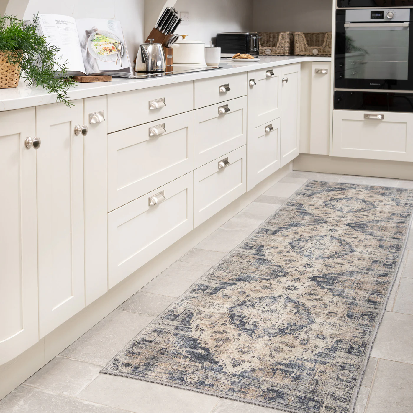 Washable Blue Traditional Runner - Kith - Image 4